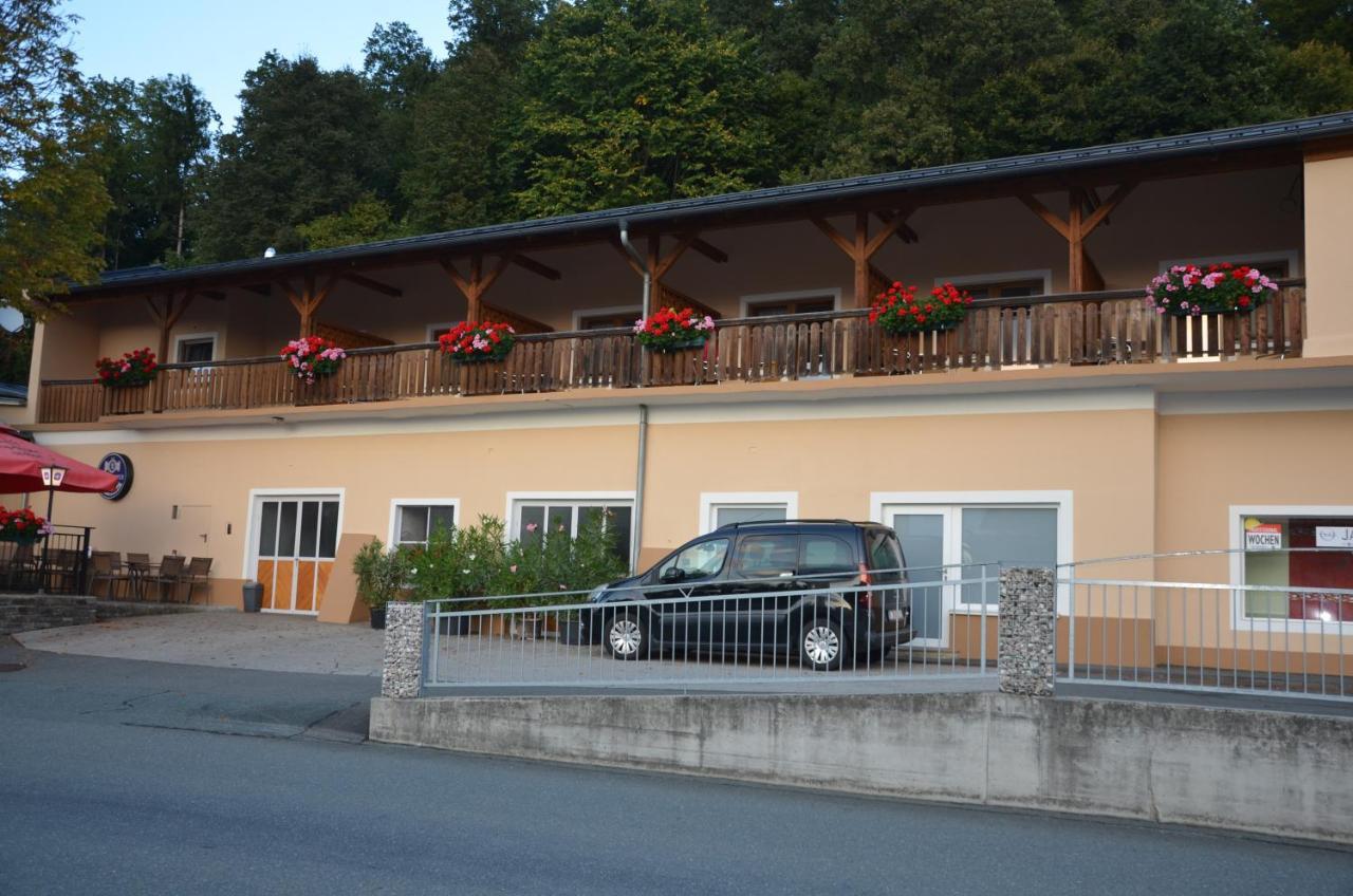 Gasthof Jauk-Hartner Sankt Johann im Saggautal Eksteriør bilde